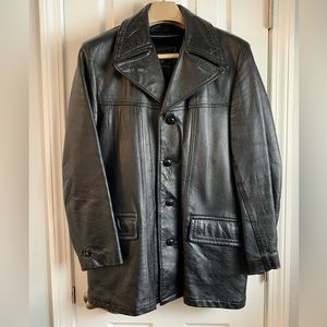 Beautiful like new men’s leather jacket.
